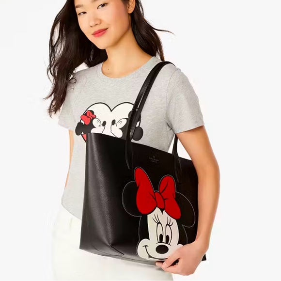 Disney X Kate Spade New York Reversible Minnie Large Tote
NWT - Picture 11 of 16